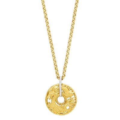 Lot 64 - Carrera y Carrera Gold and Diamond 'The Year of the Dragon' Pendant with Chain Necklace