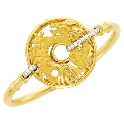 Lot 65 - Carrera y Carrera Gold and Diamond 'Year of the Dragon' Bracelet