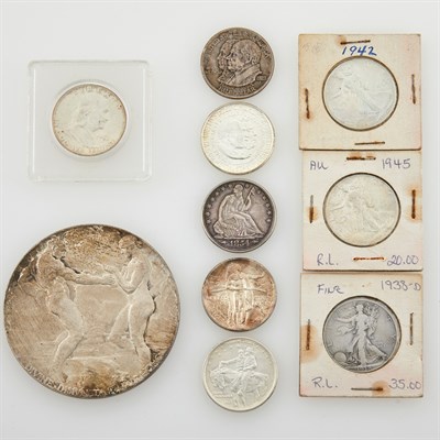 Lot 15 - United States Half Dollars and Pan-Pac Medal...