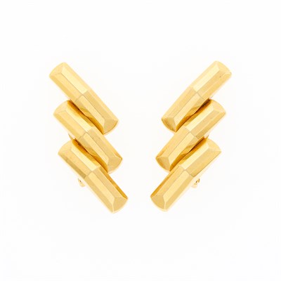 Lot 1101 - Pair of Gold Earclips