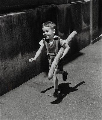 Lot 207 - RONIS, WILLY (b. 1910) Le Petit Parisien [Boy...