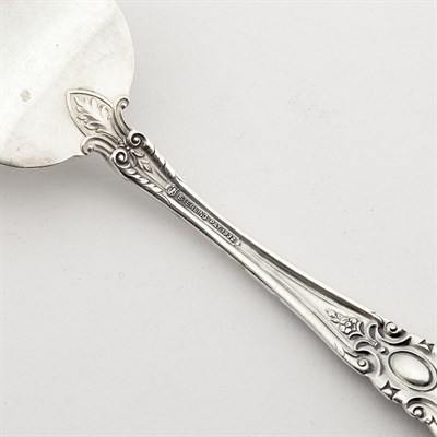 Lot 299 - Set of Four Towle Sterling Silver King Richard...