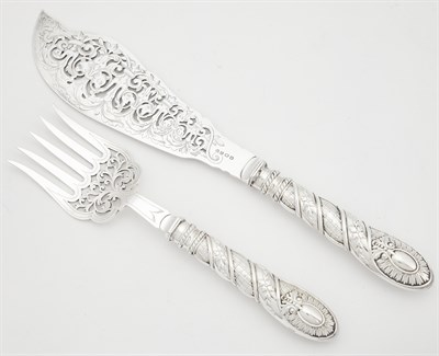 Lot 307 - Victorian Style Silver-Plated Fish Serving Set...