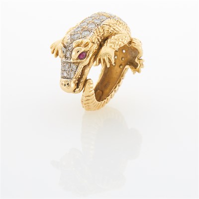 Lot 1010 - Gold, Diamond and Ruby Alligator Ring