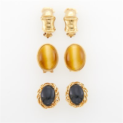 Lot 1135 - Three Pairs of Gold, Tiger's Eye and Black Onyx Earclips