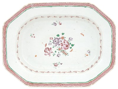 Lot 105 - Chinese Export Porcelain Octagonal Serving...