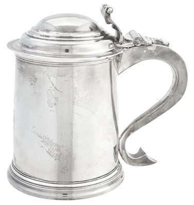 Lot 293 - George II Sterling Silver Tankard London, 1733,...
