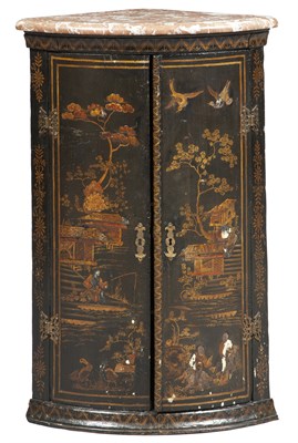 Lot 76 - George II Green- and Polychrome-Japanned and...