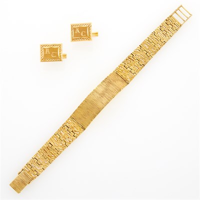 Lot 1211 - Gold Bracelet and Pair of Cufflinks