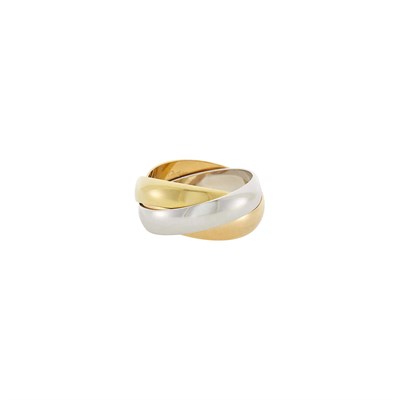 Lot 37 - Cartier Gentleman's Tricolor Gold 'Trinity' Ring