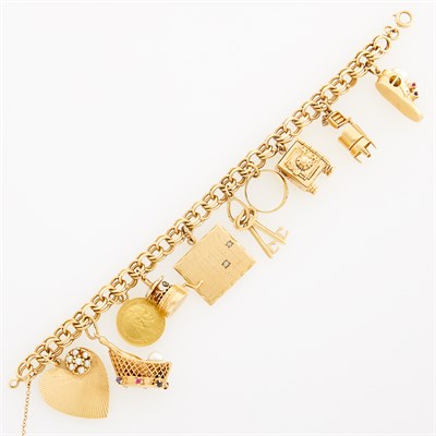 Lot 1229 - Gold Charm Bracelet