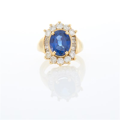 Lot 1018 - Gold, Sapphire and Diamond Ring
