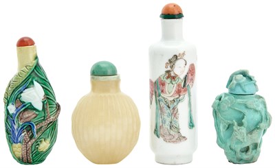 Lot 24 - A Group of Four Chinese Snuff Bottles Qing...