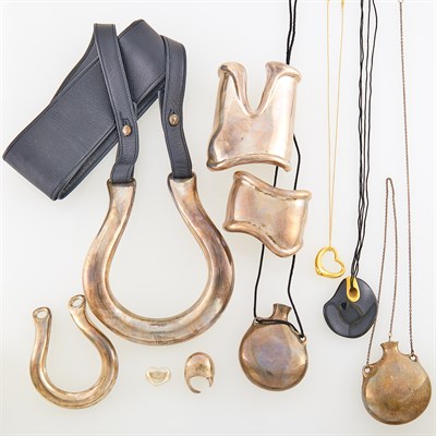 Lot 1250 - Tiffany & Co., Elsa Peretti Group of Silver and Gold Jewelry