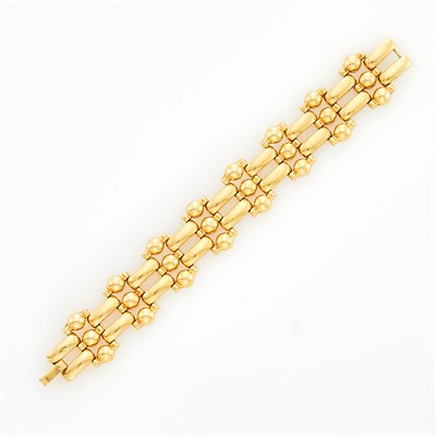Lot 30 - Gold Link Bracelet