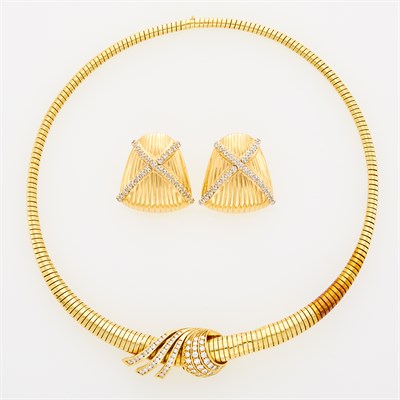 Lot 209 - Gold and Diamond Snake Link Necklace and Pair of Earrings