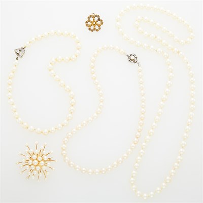 Lot 85 - Three Cultured Pearl Necklaces and Two Pins
