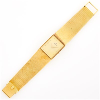 Lot 1052 - Concord Gentleman's Gold Wristwatch