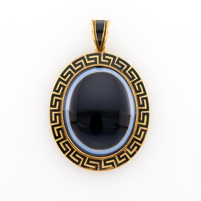Lot 170 - Antique Gold, Banded Agate and Enamel Pendant