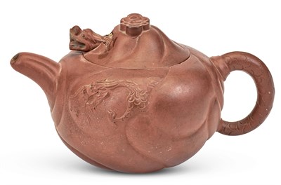 Lot 1025 - A Chinese Yixing Pottery Teapot Late Qing...