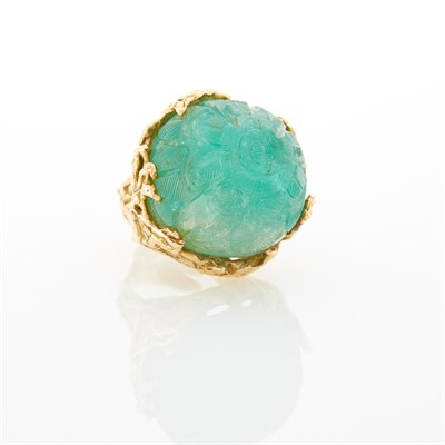 Lot 1108 - Gold and Carved Emerald Ring