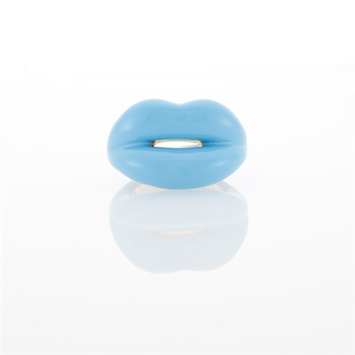 Lot 1015 - Solange Azagury-Partridge Silver and Turquoise Blue Enamel 'Hotlips' Ring
