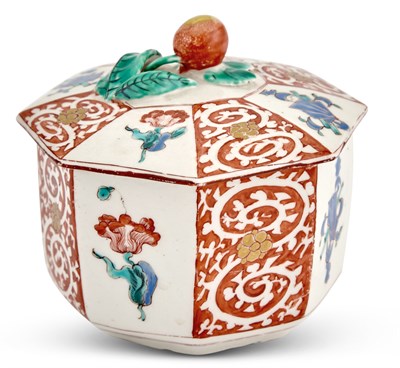 Lot 47 - Bow Porcelain Octagonal Kakiemon Sugar Box and...