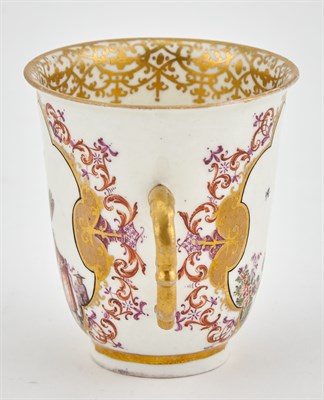 Lot 8 - Meissen Porcelain Two-Handled Chinoiserie...
