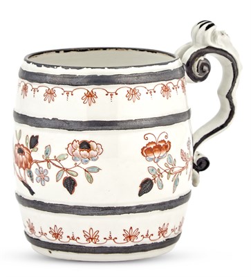 Lot 258 - Vienna (du Paquier) Porcelain Tankard (Krug)...