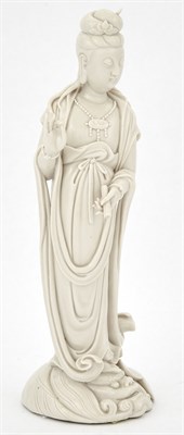 Lot 135 - A Fine Chinese Dehua Figure of Guanyin Lin...