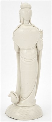 Lot 135 - A Fine Chinese Dehua Figure of Guanyin Lin...