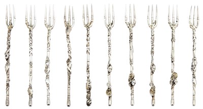 Lot 135 - Set of Ten Gorham Sterling Silver Bluepoint...