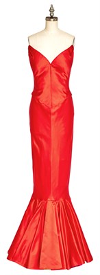 Lot 66 - CHRISTINE BARANSKI Robert Turturice red gown...