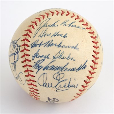 Lot 1005 - [BASEBALL-SIGNED] 1955 Brooklyn Dodgers signed...