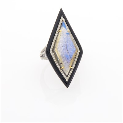 Lot 1199 - Silver, Gold, Labradorite, Black Onyx, and Diamond Ring
