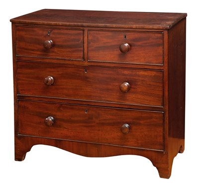 Lot 255 - George III Mahogany Small Chest of Drawers...