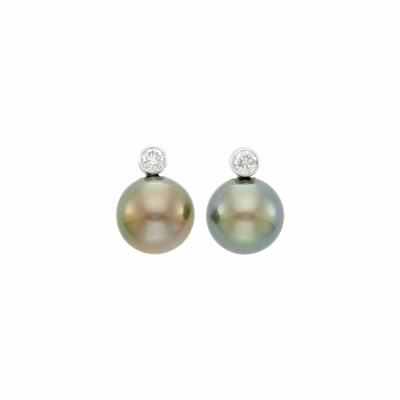 Lot 52 - Pair of Platinum, Tahitian Gray Cultured Pearl and Diamond Earrings