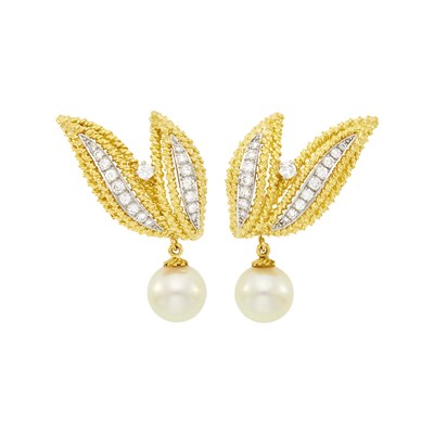Lot 39 - Pair of Gold, Platinum, Diamond and Cultured Pearl Pendant-Earclips