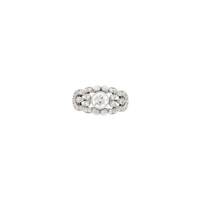 Lot 74 - Belle Epoque Platinum, Gold and Diamond Ring