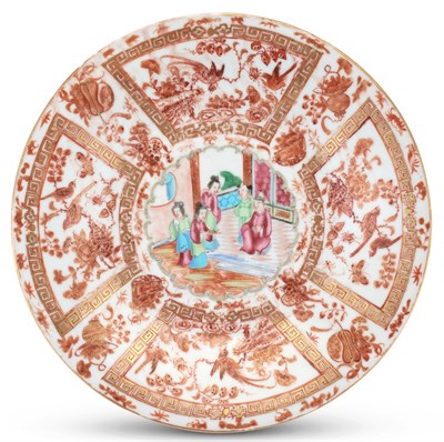 Lot 1071 - A Chinese Export Porcelain Plate 19th Century...