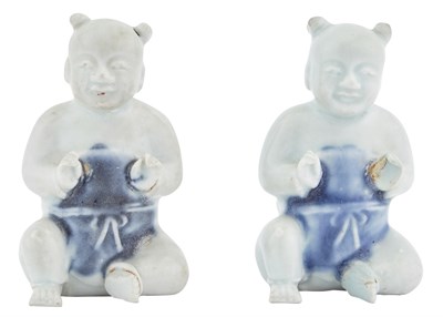 Lot 175 - A Pair of Chinese Blue and White Paste...