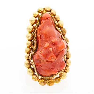 Lot 1254 - Gold, Silver-Gilt and Coral Ring