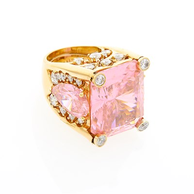 Lot 1282 - Gold and Simulated Stone Ring