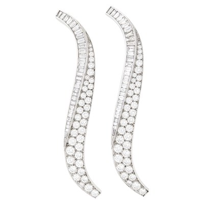 Lot 187 - Van Cleef & Arpels Pair of Platinum and Diamond 'La Flamme' Clip-Brooches