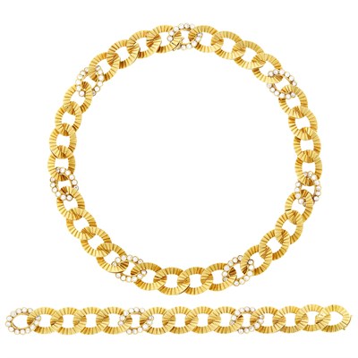 Lot 144 - Van Cleef & Arpels Gold and Diamond Link Necklace/Bracelet Combination