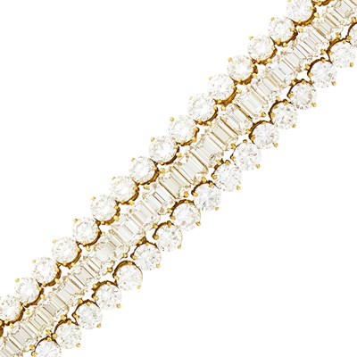 Lot 151 - Gold and Diamond Bracelet