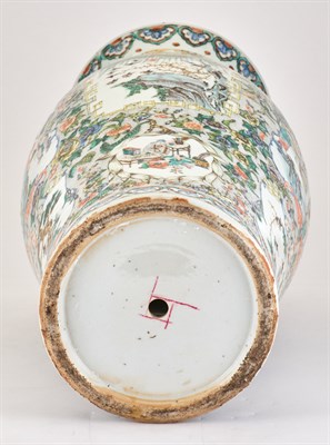 Lot 175 - A Pair of Chinese Famille Verte Porcelain...