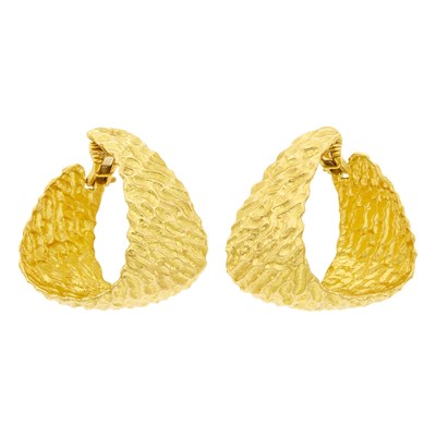 Lot 15 - Pair of Gold Hoop Earclips
