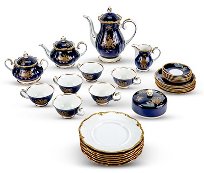 Lot 400 - German Porcelain Dessert Service Second half...
