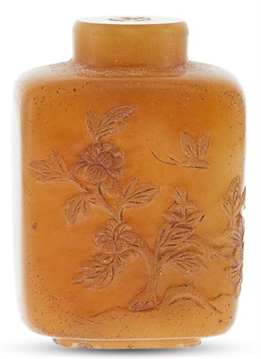 Lot 287 - A Chinese Carved Shoushan Stone Snuff Bottle...